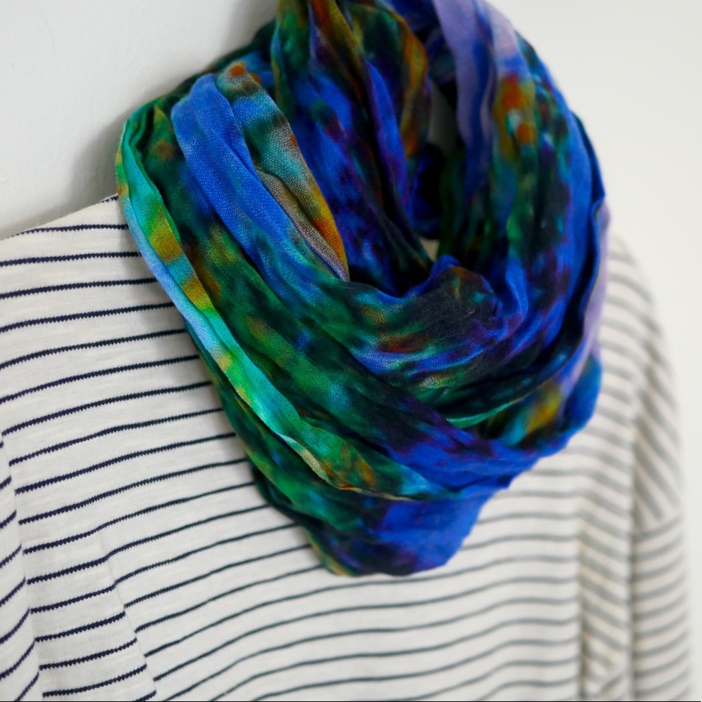 Multi-colored “watercolor” circle scarf